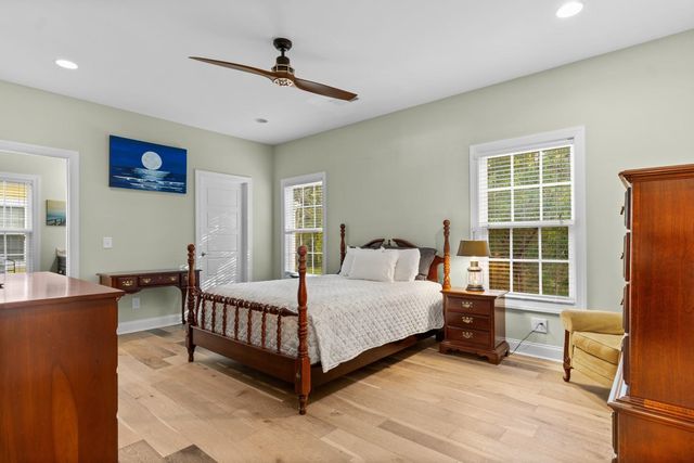 1809 24th Ave. N, North Myrtle Beach, SC 29582