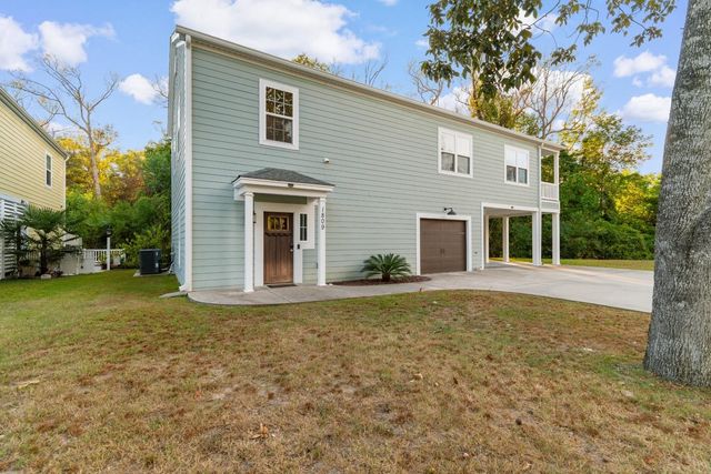 1809 24th Ave. N, North Myrtle Beach, SC 29582