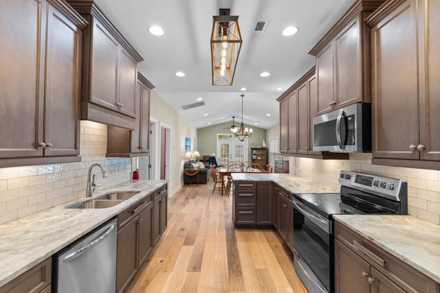 1809 24th Ave. N, North Myrtle Beach, SC 29582