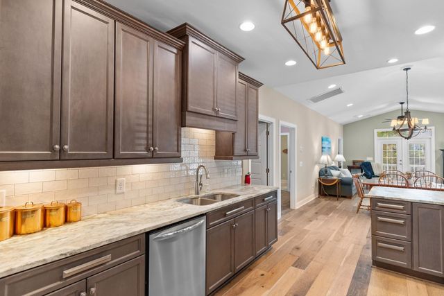 1809 24th Ave. N, North Myrtle Beach, SC 29582