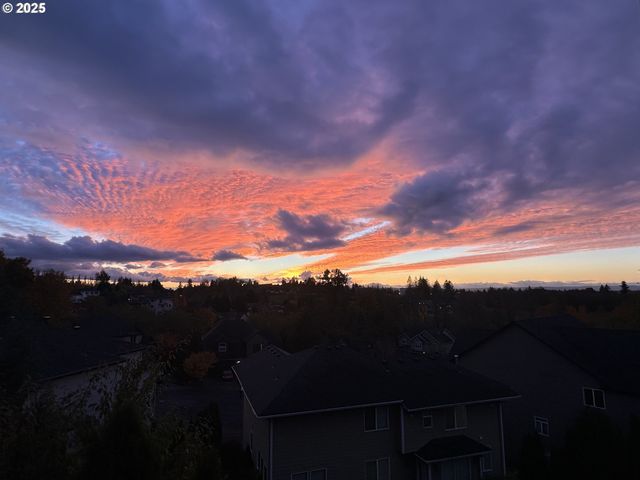 1904 Nw MARYLAND St, Camas, WA 98607