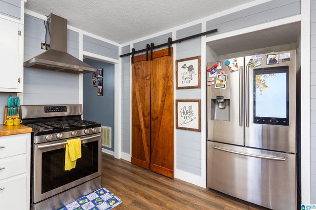 2202 HATHAWAY HEIGHTS ROAD, Anniston, AL 36207