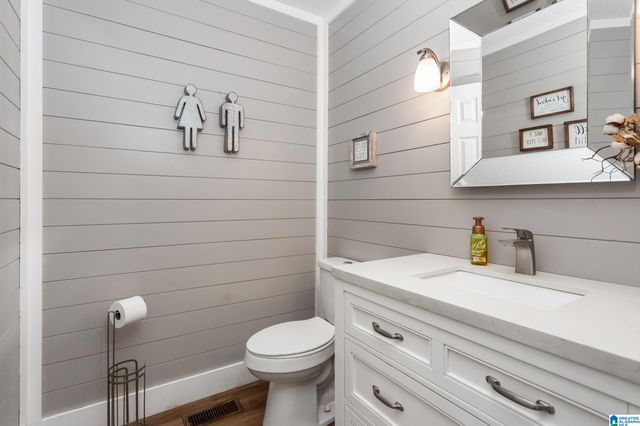 2202 HATHAWAY HEIGHTS ROAD, Anniston, AL 36207