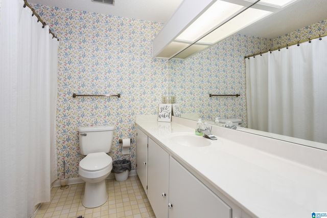 2202 HATHAWAY HEIGHTS ROAD, Anniston, AL 36207