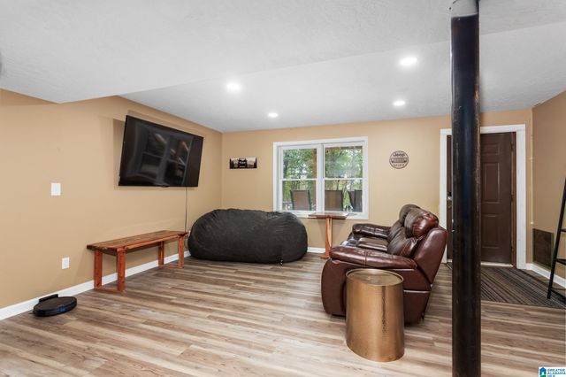 2202 HATHAWAY HEIGHTS ROAD, Anniston, AL 36207