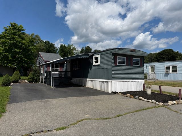 136 Morocco Ave 136, Chelmsford, MA 01824