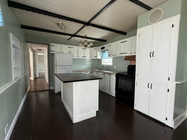 136 Morocco Ave 136, Chelmsford, MA 01824