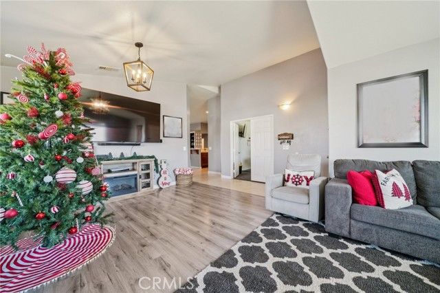 8959 Wedgewood Court, Hesperia, CA 92344