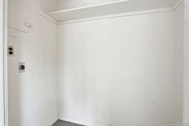 7738 Chambers Rd Apt 907, San Antonio, TX 78229