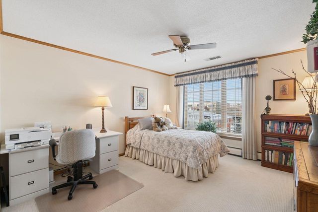 6300 Xerxes Avenue S 44, Edina, MN 55423