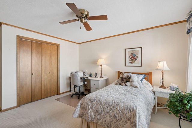 6300 Xerxes Avenue S 44, Edina, MN 55423