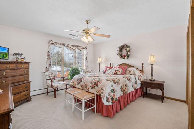 6300 Xerxes Avenue S 44, Edina, MN 55423