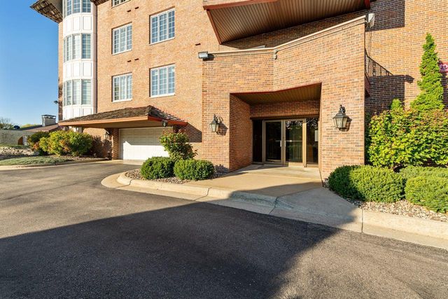 6300 Xerxes Avenue S 44, Edina, MN 55423