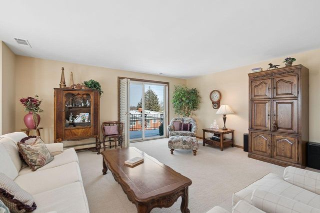 6300 Xerxes Avenue S 44, Edina, MN 55423