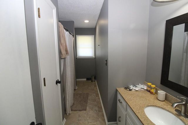 14660 Cobblestone Drive, Platte City, MO 64079