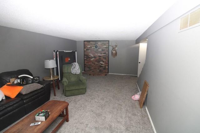 14660 Cobblestone Drive, Platte City, MO 64079