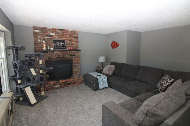 14660 Cobblestone Drive, Platte City, MO 64079