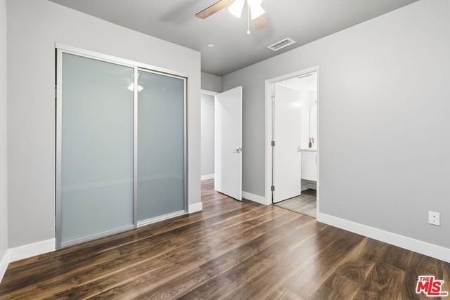6021 W Beachwood Lane, Los Angeles, CA 90038