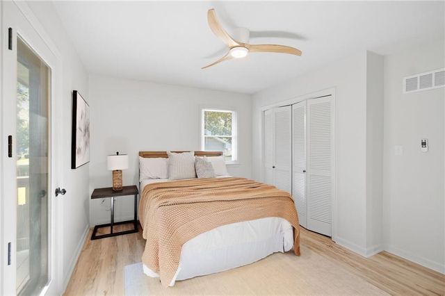 713 SW Williams Street, Lee's Summit, MO 64081