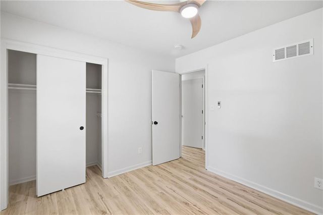 713 SW Williams Street, Lee's Summit, MO 64081