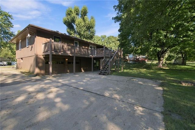 713 SW Williams Street, Lee's Summit, MO 64081