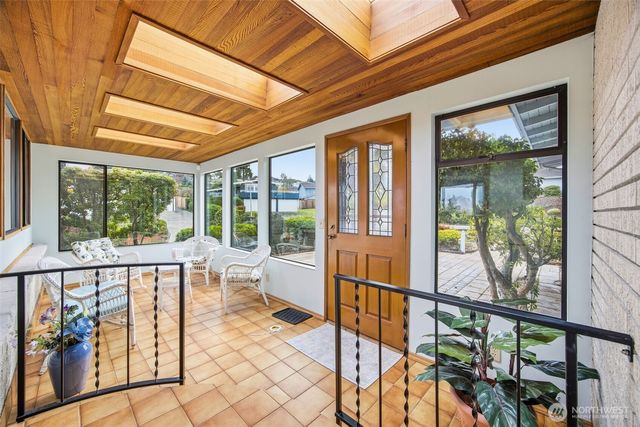 204 SW 298th Place, Federal Way, WA 98023