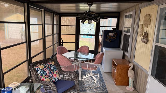 1602 Pelican Place SW, Shallotte, NC 28470