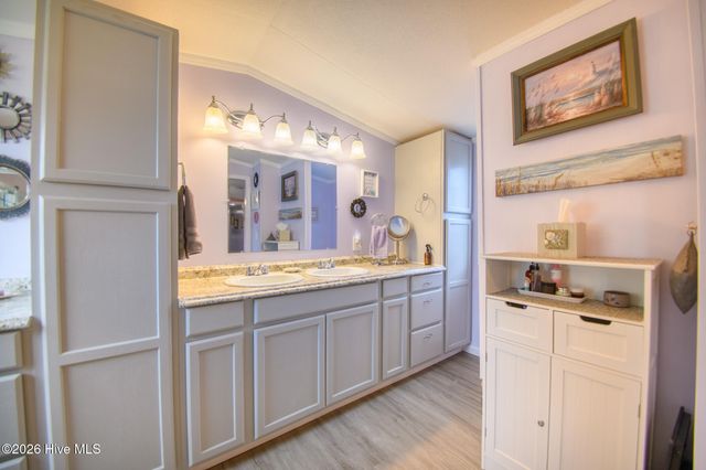 1602 Pelican Place SW, Shallotte, NC 28470