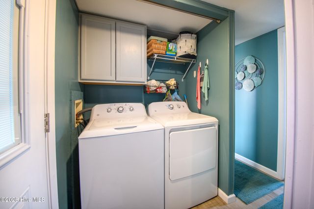 1602 Pelican Place SW, Shallotte, NC 28470