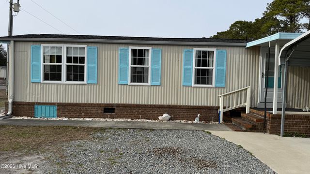 1602 Pelican Place SW, Shallotte, NC 28470