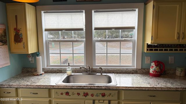 1602 Pelican Place SW, Shallotte, NC 28470