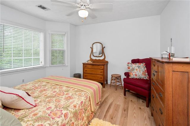 405 Ridgemont Drive, Fayetteville, GA 30215