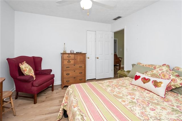 405 Ridgemont Drive, Fayetteville, GA 30215
