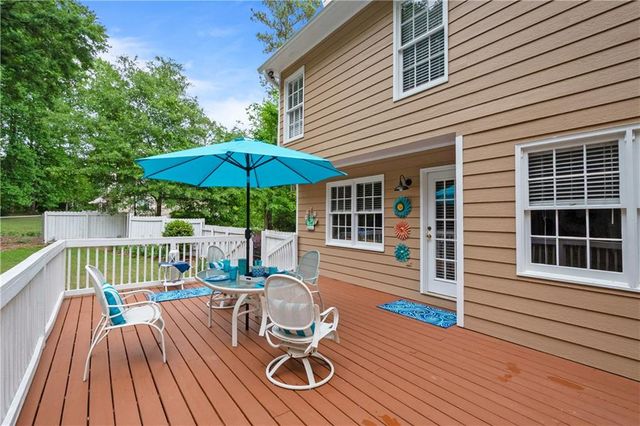 405 Ridgemont Drive, Fayetteville, GA 30215