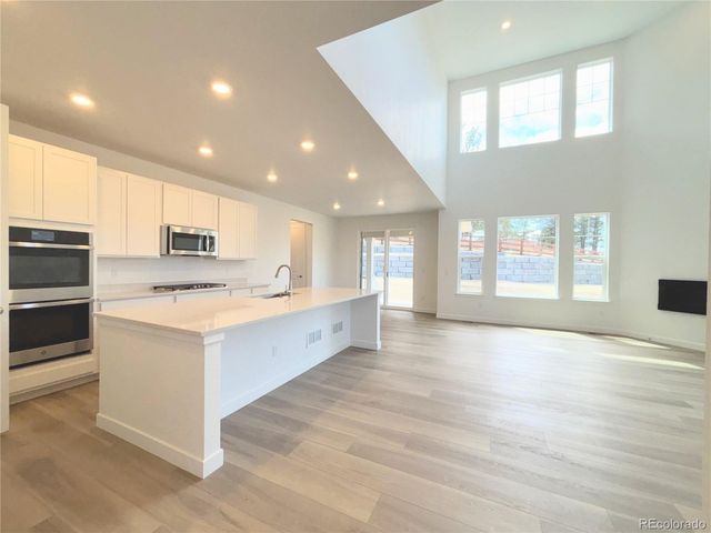 24674 E Kettle Court, Aurora, CO 80016