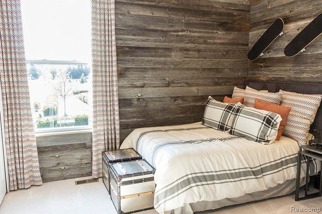 51550 Burgeon Drive, Macomb, MI 48042