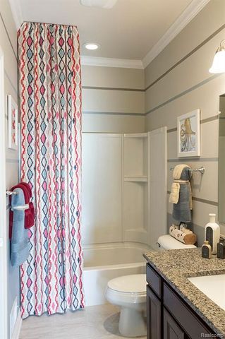 51550 Burgeon Drive, Macomb, MI 48042