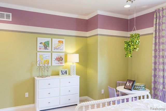 51550 Burgeon Drive, Macomb, MI 48042