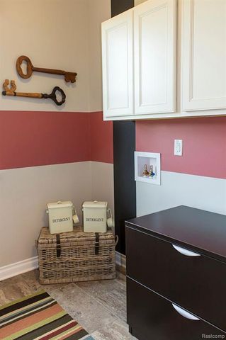 51550 Burgeon Drive, Macomb, MI 48042