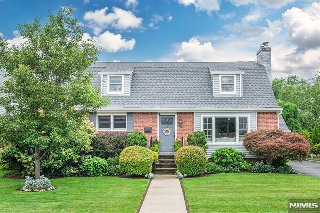 49 Meadow Lane, Bloomfield, NJ 07003
