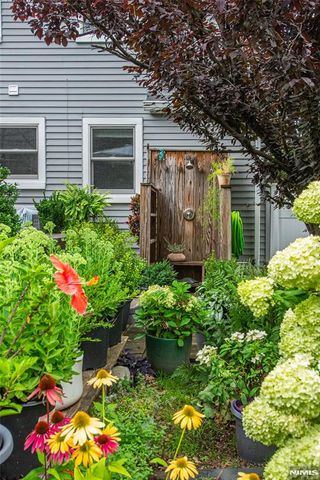 49 Meadow Lane, Bloomfield, NJ 07003