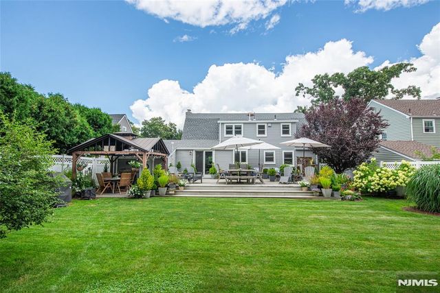 49 Meadow Lane, Bloomfield, NJ 07003
