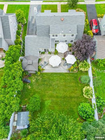 49 Meadow Lane, Bloomfield, NJ 07003