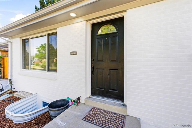 3137 Ursula Street, Aurora, CO 80011