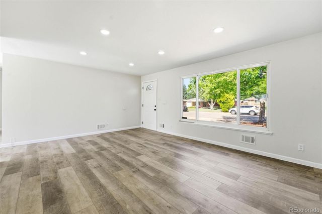 3137 Ursula Street, Aurora, CO 80011