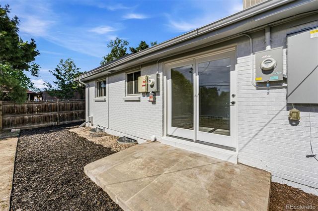 3137 Ursula Street, Aurora, CO 80011