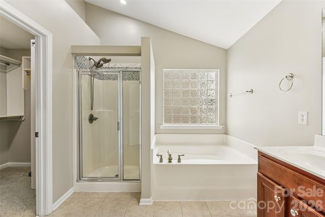 3351 Streamside Drive, Davidson, NC 28036