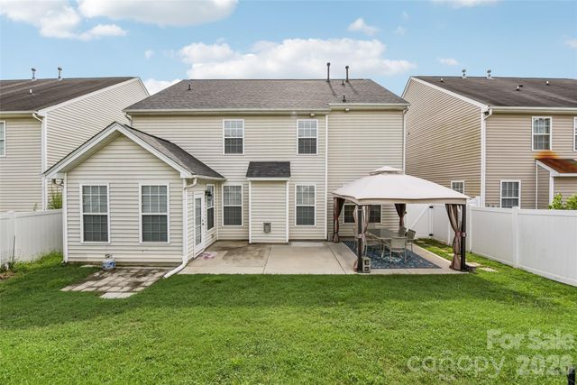 3351 Streamside Drive, Davidson, NC 28036