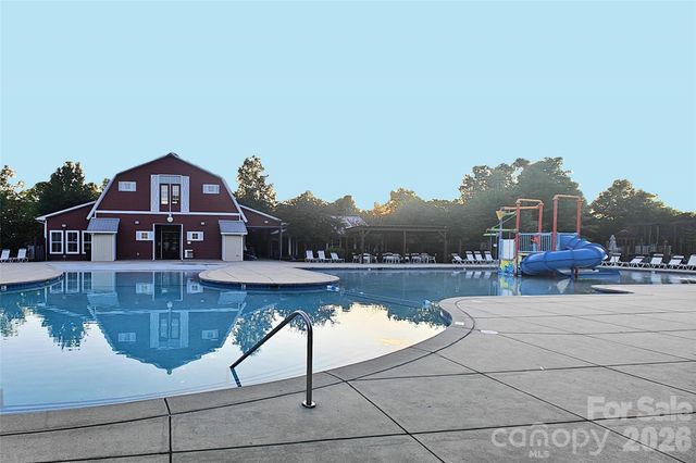 3351 Streamside Drive, Davidson, NC 28036