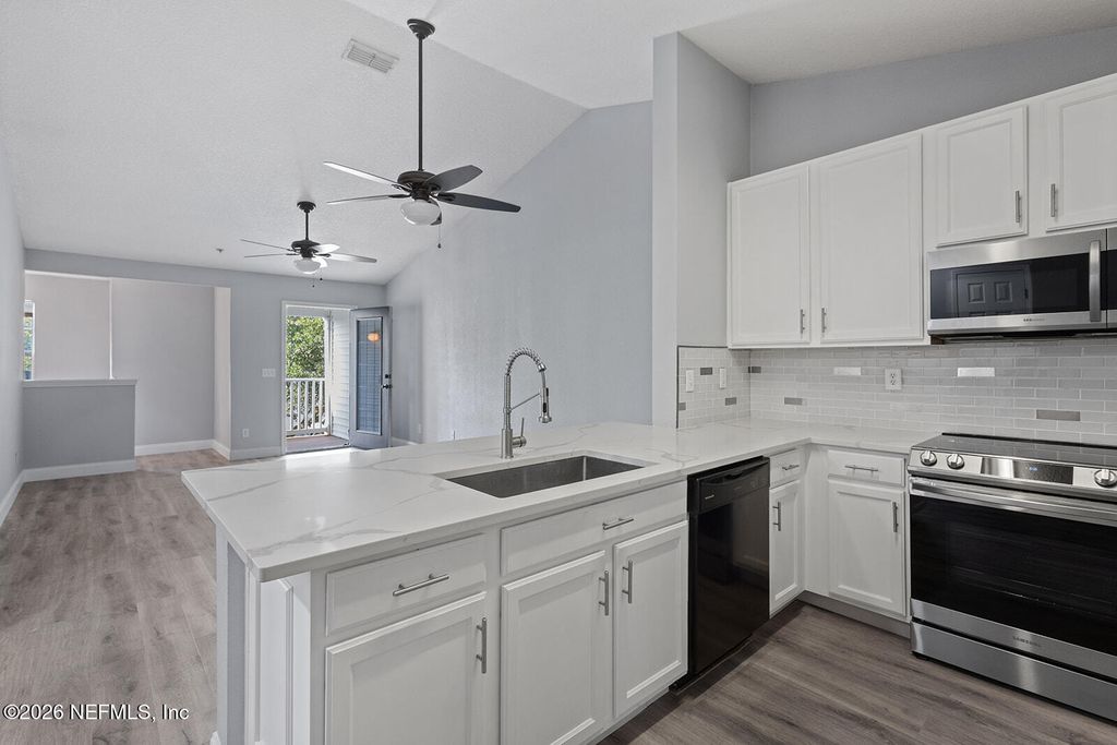 575 OAKLEAF PLANTATION Parkway 1310, Orange Park, FL 32065